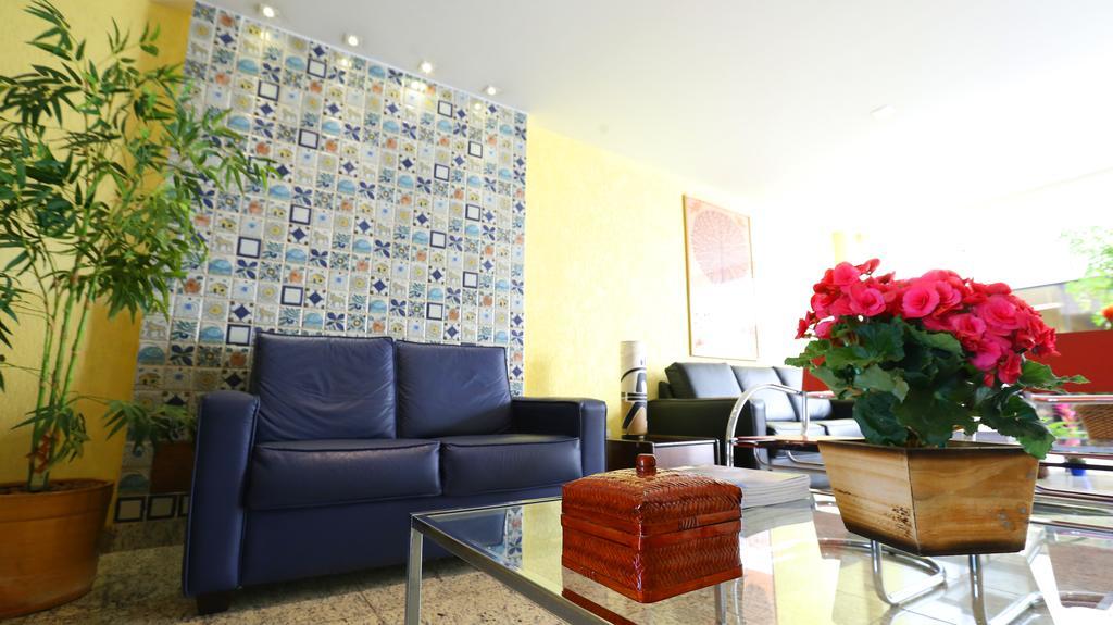 Aparthotel Mansoori Ii 2*